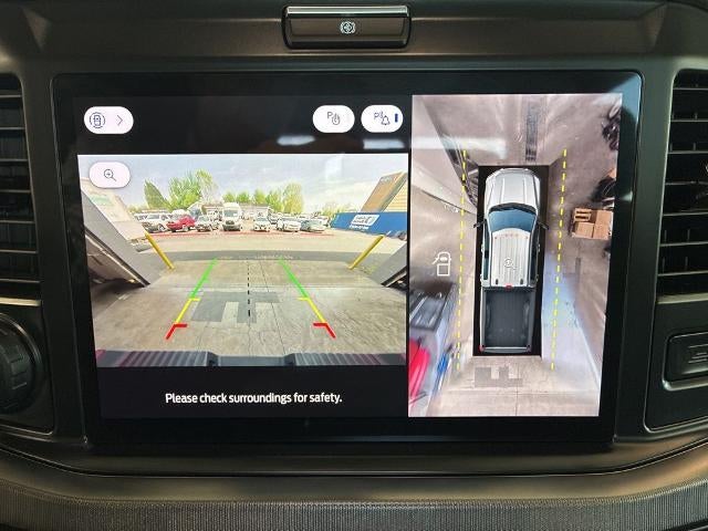 2025 Ford Super Duty F-450 DRW Platinum 4WD Crew Cab 8' Box