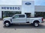 2025 Ford Super Duty F-450 DRW Platinum 4WD Crew Cab 8' Box