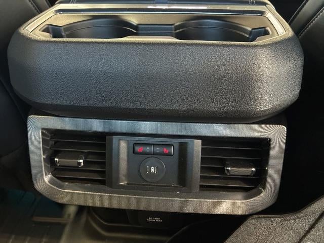 2025 Ford Super Duty F-450 DRW Platinum 4WD Crew Cab 8' Box