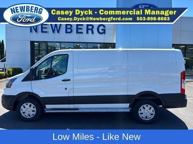 2025 Ford Transit Cargo Van T-250 130" Low Rf 9070 GVWR RWD