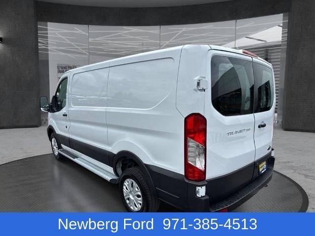 2025 Ford Transit Cargo Van T-250 130" Low Rf 9070 GVWR RWD