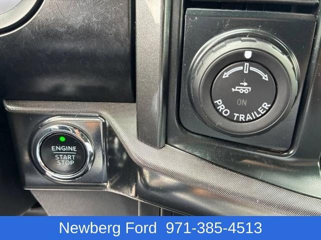 2023 Ford F-150 XL 4WD SuperCrew 5.5' Box