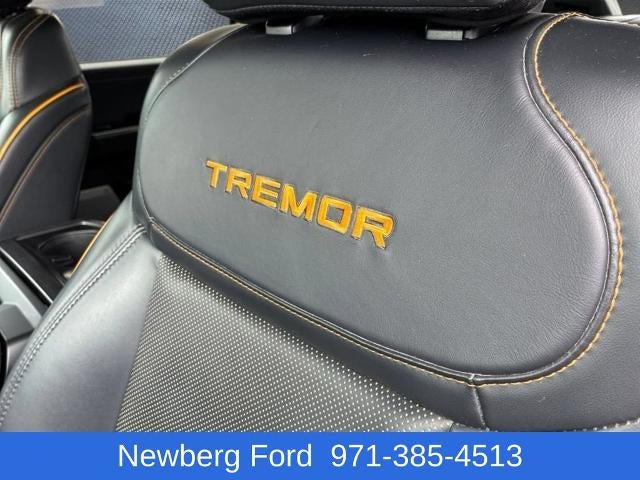 2023 Ford F-150 XL 4WD SuperCrew 5.5' Box