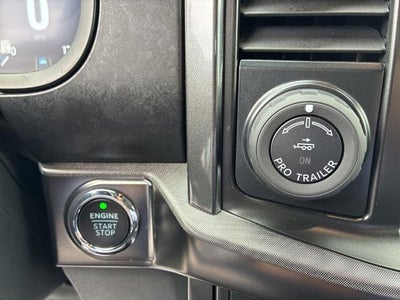 2023 Ford F-150 XL 4WD SuperCrew 5.5' Box