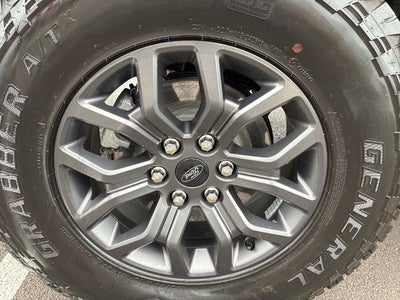 2023 Ford F-150 XL 4WD SuperCrew 5.5' Box
