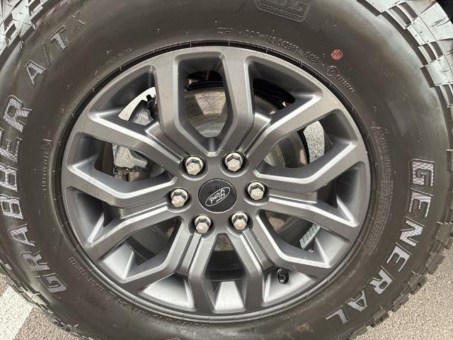 2023 Ford F-150 XL 4WD SuperCrew 5.5' Box