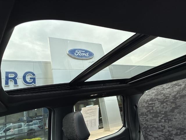 2023 Ford F-150 XL 4WD SuperCrew 5.5' Box
