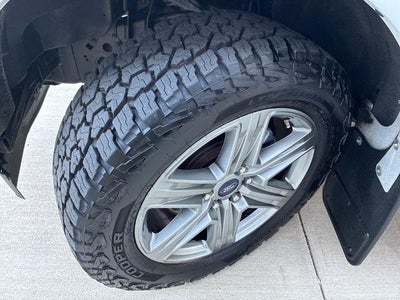 2020 Ford F-150 LARIAT 4WD SuperCrew 5.5' Box