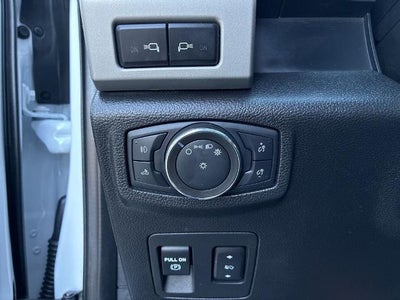 2020 Ford F-150 LARIAT 4WD SuperCrew 5.5' Box