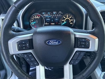 2020 Ford F-150 LARIAT 4WD SuperCrew 5.5' Box