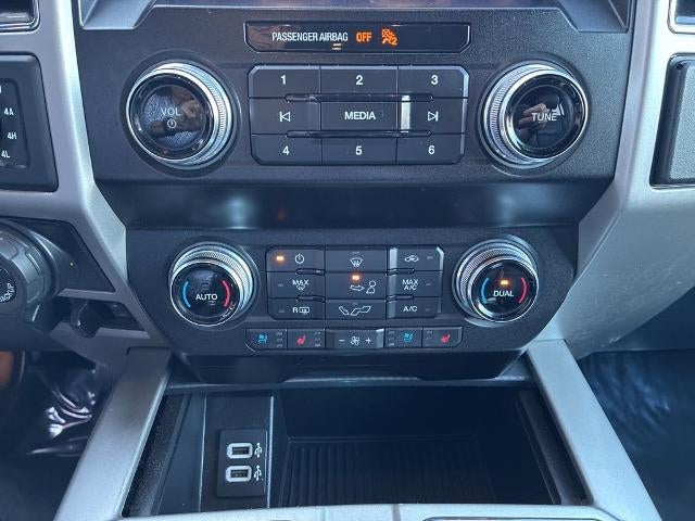 2020 Ford F-150 LARIAT 4WD SuperCrew 5.5' Box