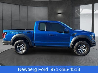 2017 Ford F-150 Raptor 4WD SuperCab 5.5' Box