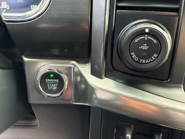 2023 Ford F-150 XL 4WD SuperCrew 5.5' Box