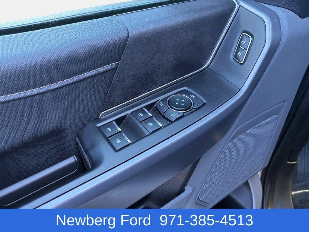 2025 Ford F-150 XLT 4WD SuperCrew 5.5' Box