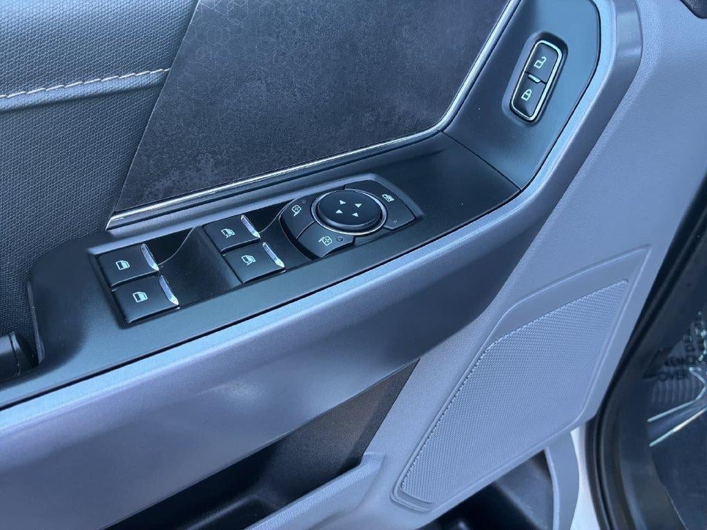 2025 Ford F-150 XLT 4WD SuperCrew 5.5' Box