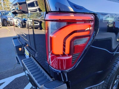 2025 Ford F-150 LARIAT 4WD SuperCrew 5.5' Box