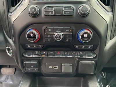 2022 Chevrolet Silverado 2500 HD Crew Cab Standard Box 4-Wheel Drive LTZ