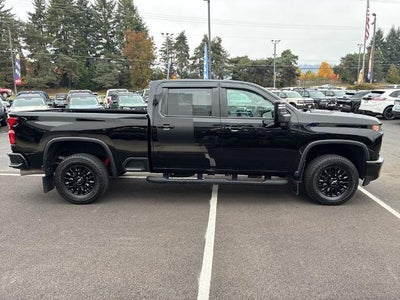 2022 Chevrolet Silverado 2500 HD Crew Cab Standard Box 4-Wheel Drive LTZ