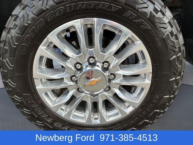 2022 Chevrolet Silverado 3500 HD Crew Cab Long Box 4-Wheel Drive High Country