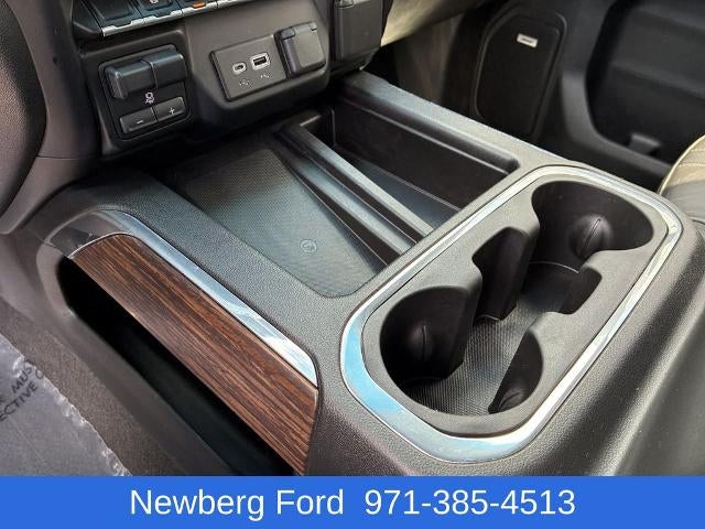 2022 Chevrolet Silverado 3500 HD Crew Cab Long Box 4-Wheel Drive High Country