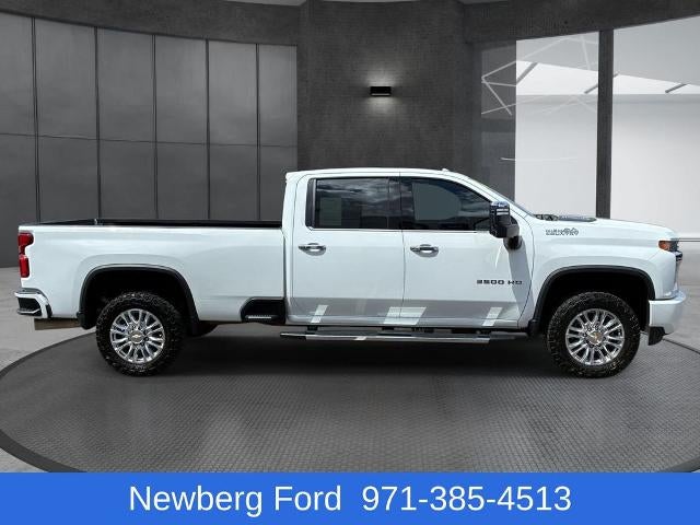 2022 Chevrolet Silverado 3500 HD Crew Cab Long Box 4-Wheel Drive High Country