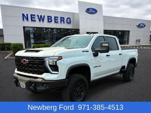 2024 Chevrolet Silverado 2500 HD Crew Cab Standard Box 4-Wheel Drive ZR2