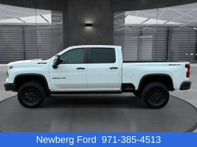 2024 Chevrolet Silverado 2500 HD Crew Cab Standard Box 4-Wheel Drive ZR2