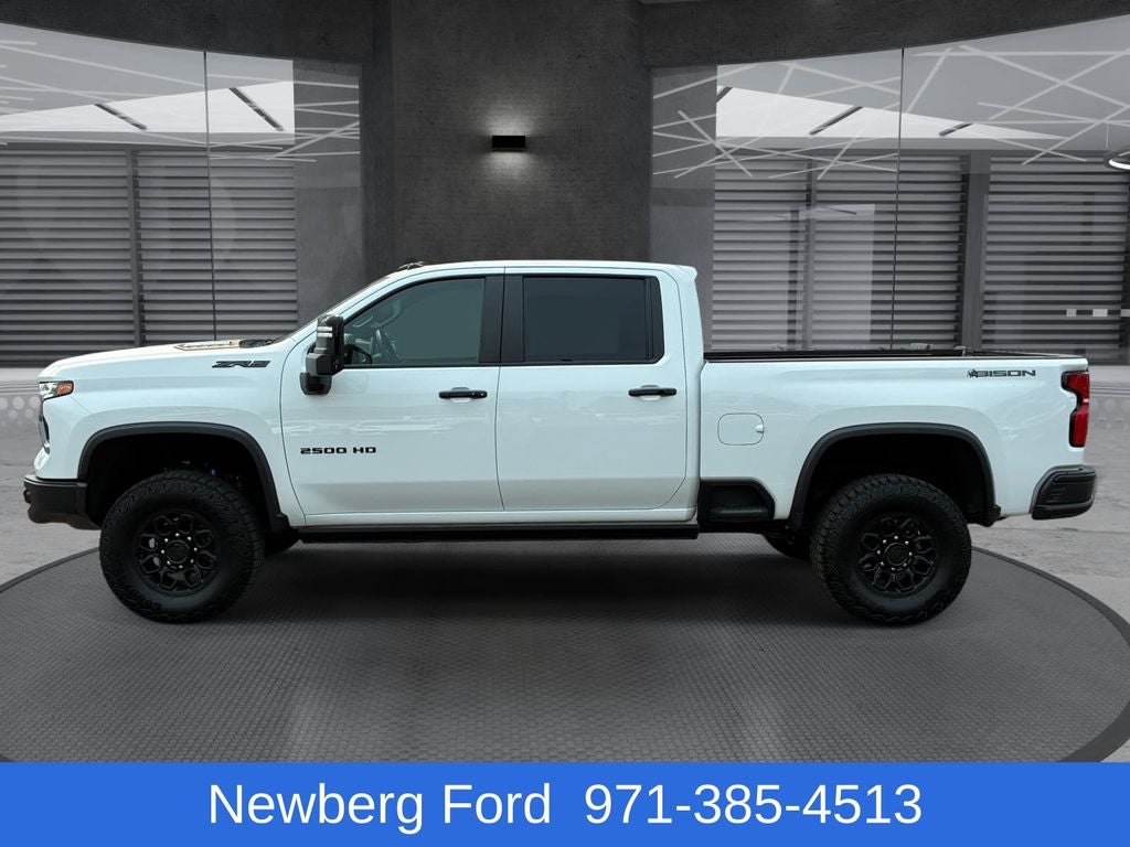 2024 Chevrolet Silverado 2500 HD Crew Cab Standard Box 4-Wheel Drive ZR2