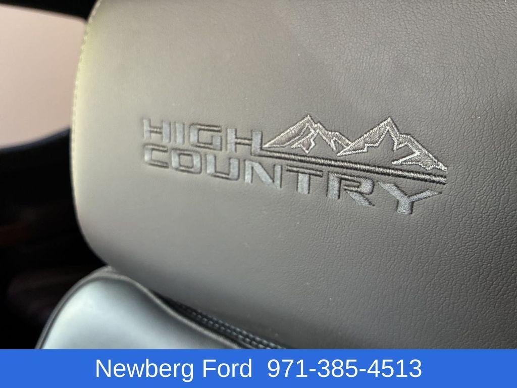 2020 Chevrolet Silverado 1500 Crew Cab Short Box 4-Wheel Drive High Country