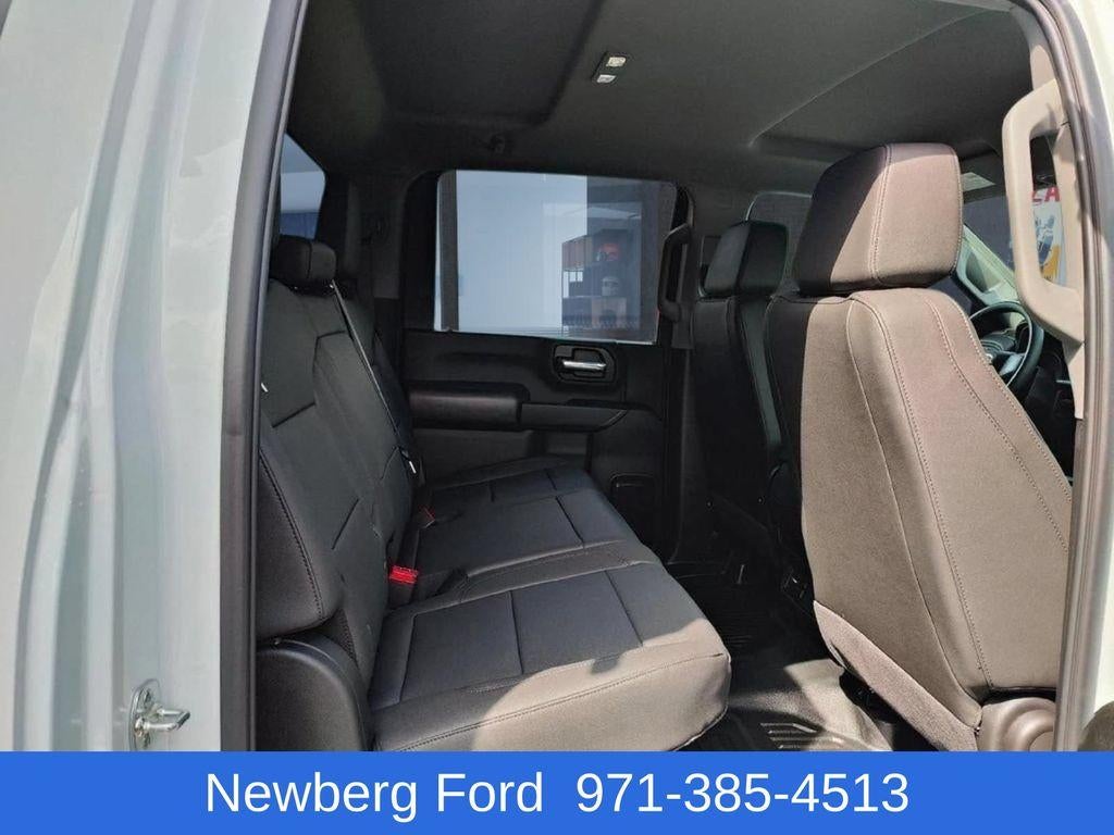 2025 GMC Sierra 3500 HD CC 4WD Crew Cab 177" WB, 60" CA Pro