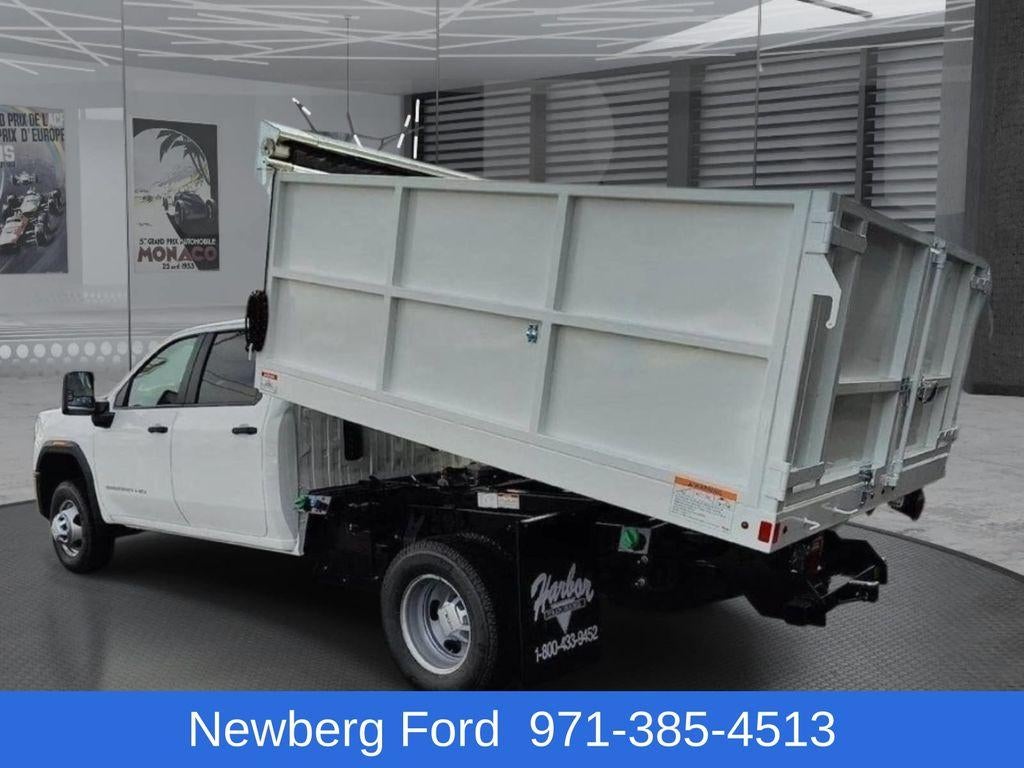 2025 GMC Sierra 3500 HD CC 4WD Crew Cab 177" WB, 60" CA Pro