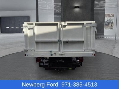 2025 GMC Sierra 3500 HD CC 4WD Crew Cab 177" WB, 60" CA Pro