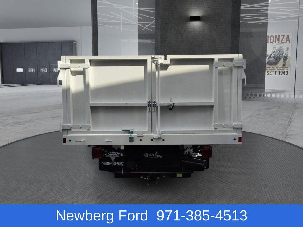 2025 GMC Sierra 3500 HD CC 4WD Crew Cab 177" WB, 60" CA Pro