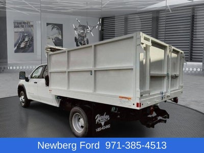 2025 GMC Sierra 3500 HD CC 4WD Crew Cab 177" WB, 60" CA Pro