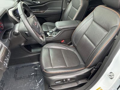 2023 GMC Acadia AWD AT4