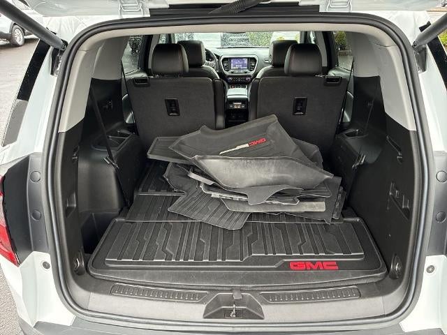 2023 GMC Acadia AWD AT4