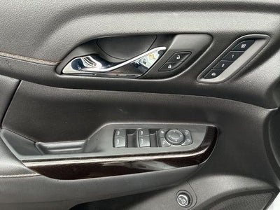 2023 GMC Acadia AWD AT4