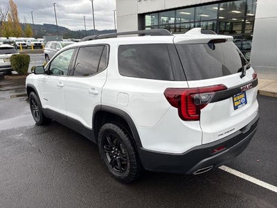 2023 GMC Acadia AWD AT4
