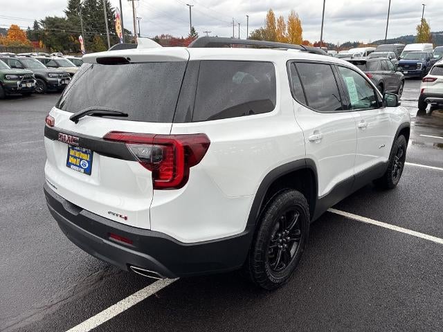 2023 GMC Acadia AWD AT4