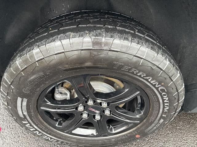 2023 GMC Acadia AWD AT4