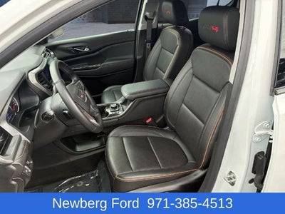 2023 GMC Acadia AWD AT4