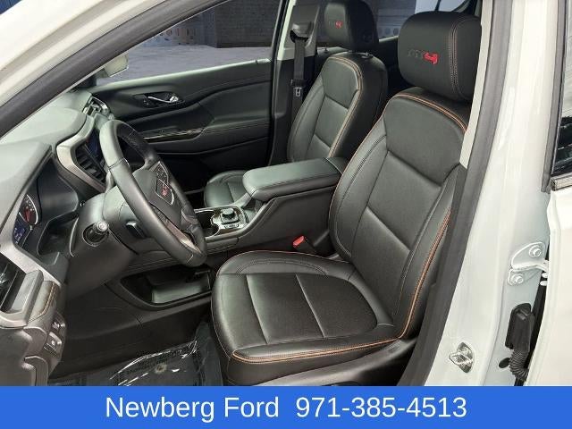 2023 GMC Acadia AWD AT4