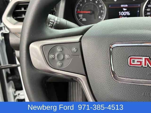 2023 GMC Acadia AWD AT4