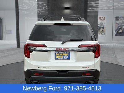 2023 GMC Acadia AWD AT4