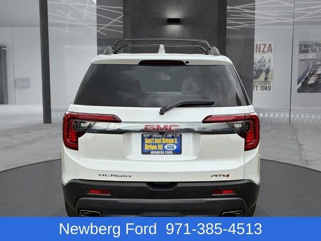 2023 GMC Acadia AWD AT4
