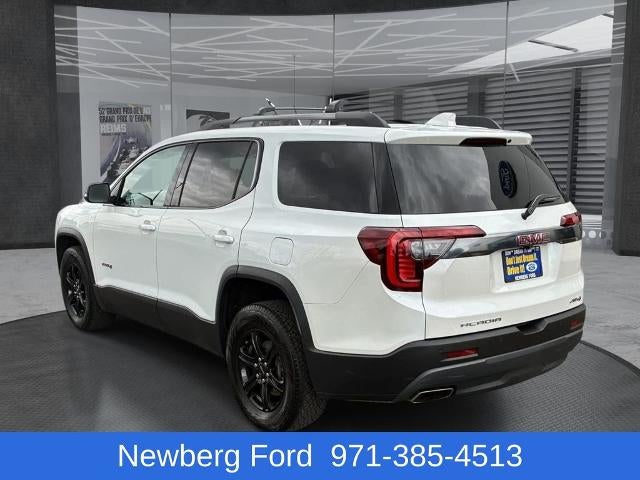 2023 GMC Acadia AWD AT4