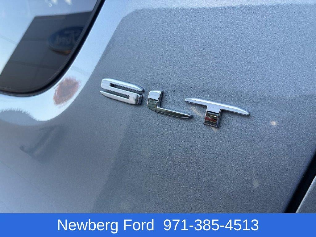 2023 GMC Acadia AWD SLT