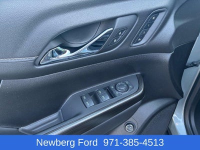 2023 GMC Acadia AWD SLT
