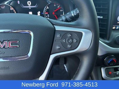 2023 GMC Acadia AWD SLT