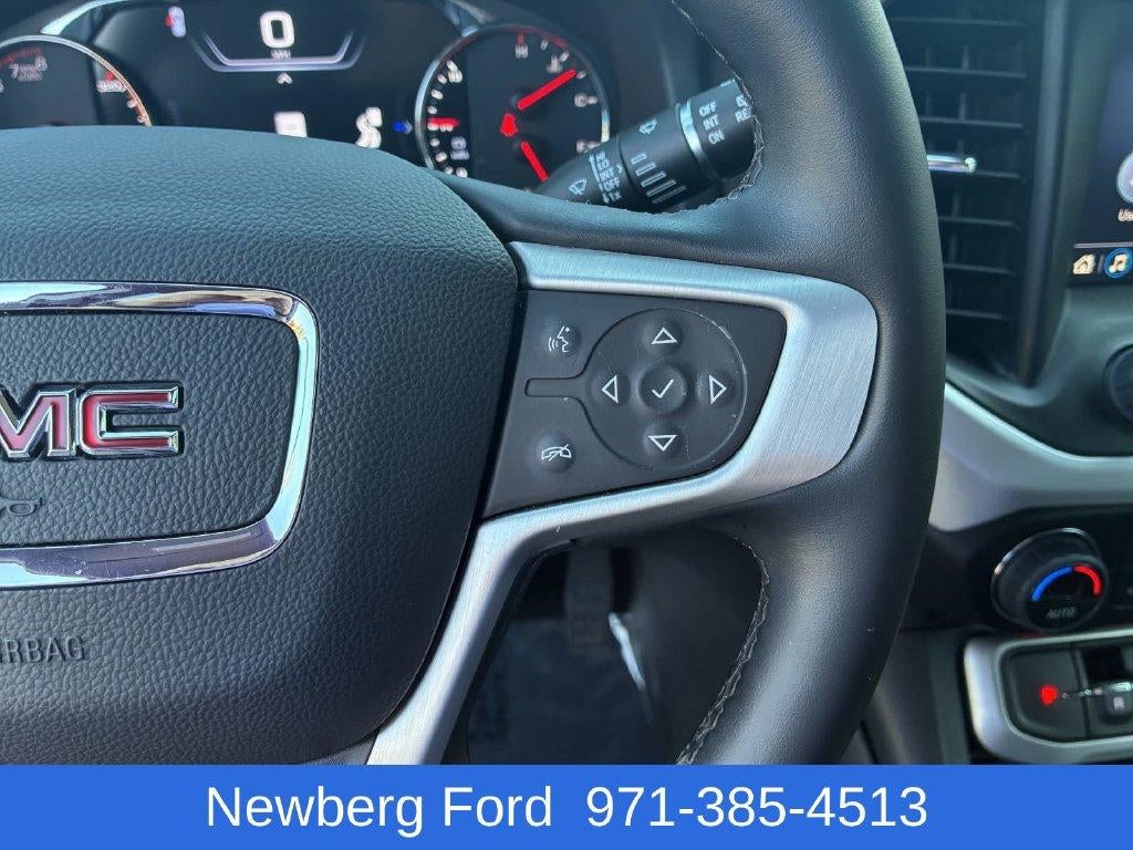 2023 GMC Acadia AWD SLT